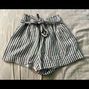 HIGH WAISTED SHORTS
